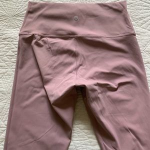 Lululemon Wunder Under Leggings